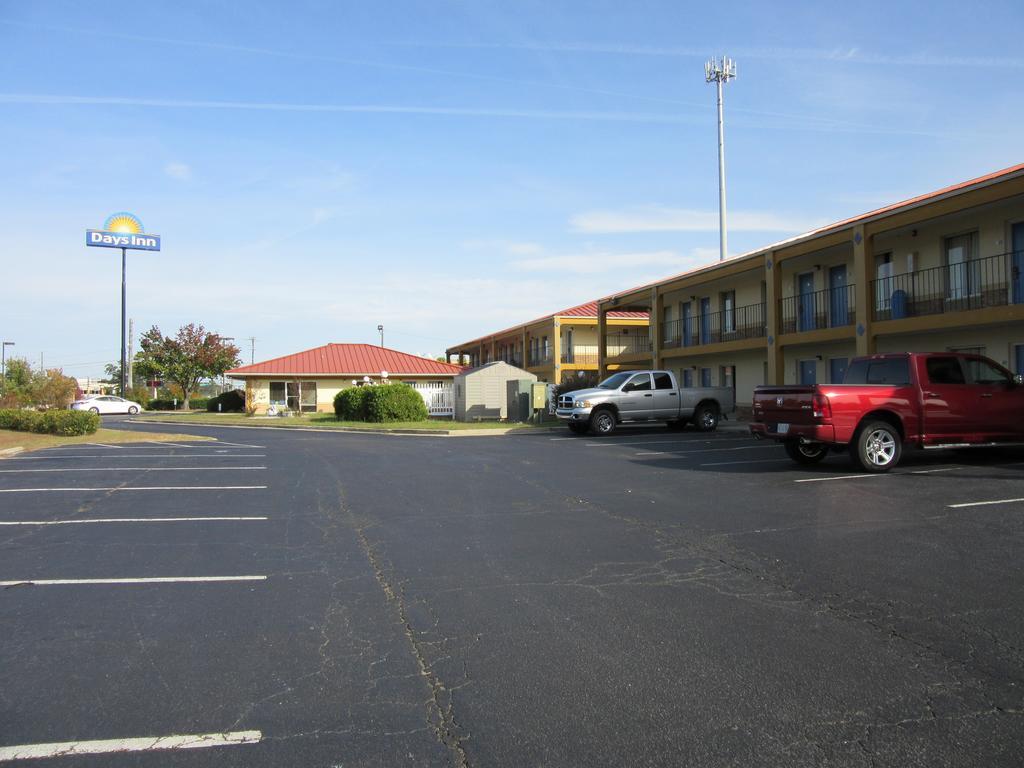 Days Inn By Wyndham Augusta Wheeler Road Ngoại thất bức ảnh