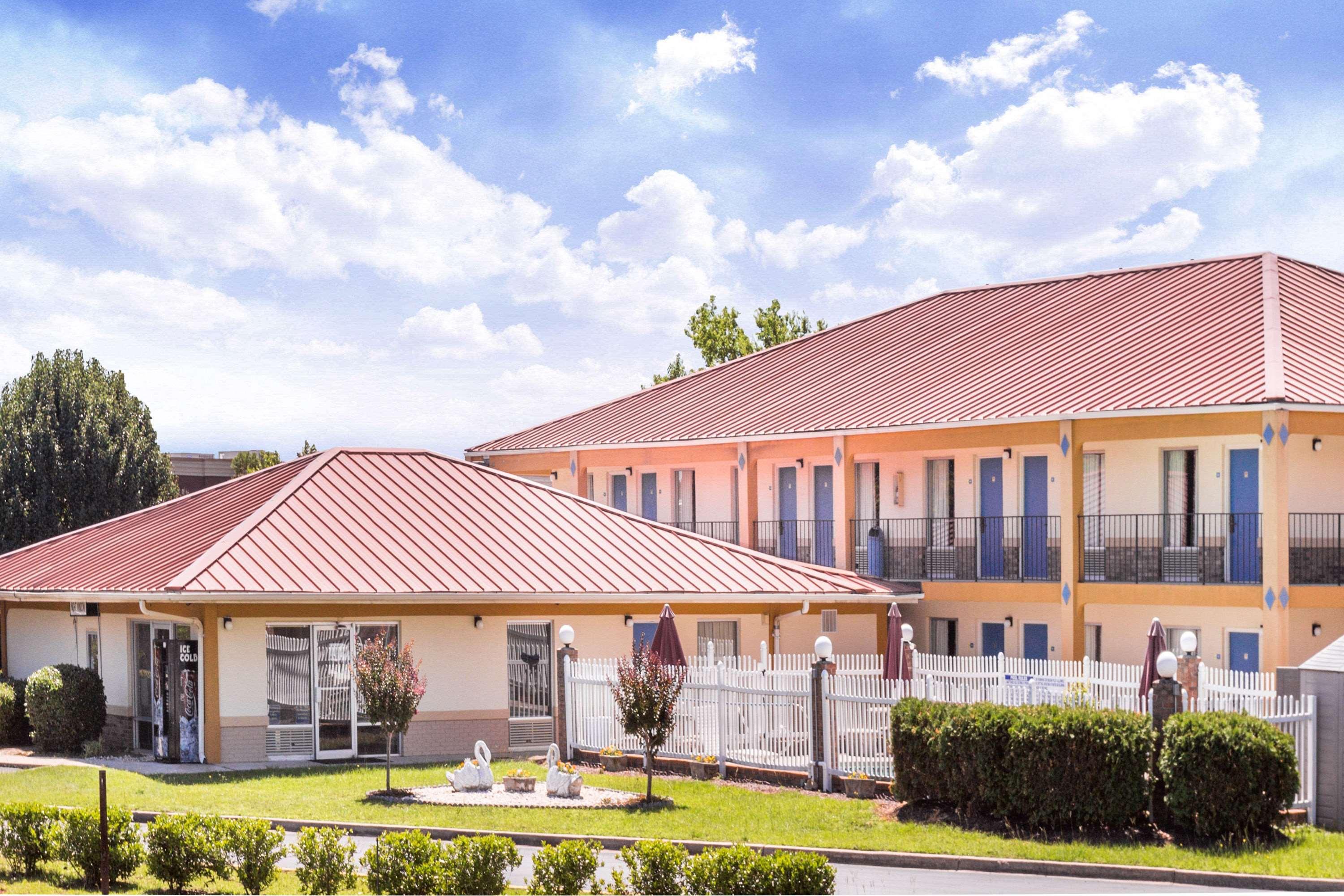 Days Inn By Wyndham Augusta Wheeler Road Ngoại thất bức ảnh