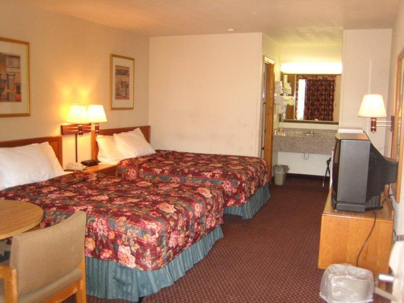 Days Inn By Wyndham Augusta Wheeler Road Ngoại thất bức ảnh